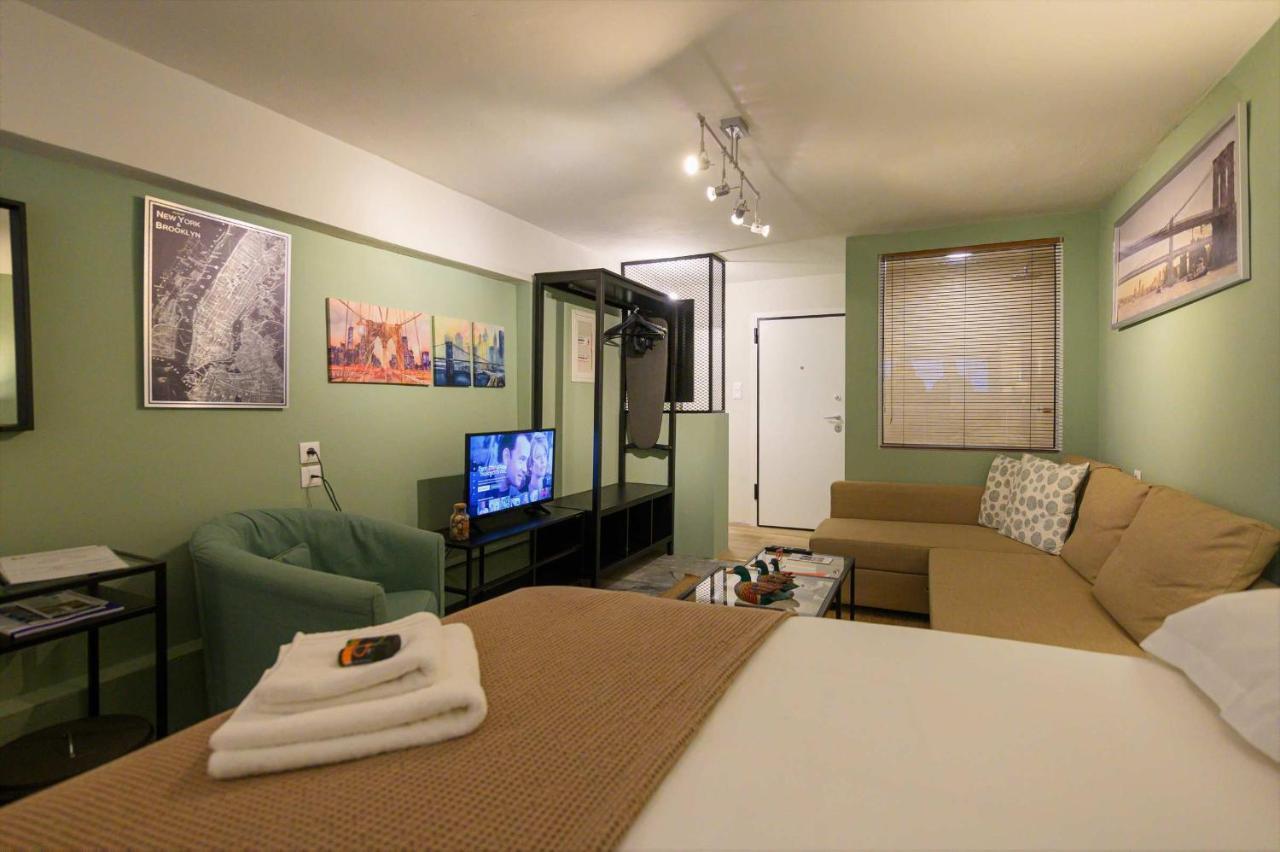 Pol'S Studio, Kalamata Mediterranean Apartments 외부 사진